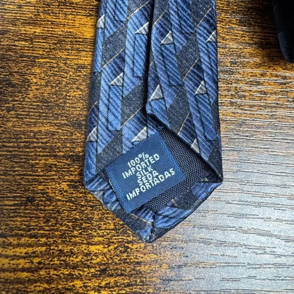 Vintage Milano Uomo Blue Abstract Print Men's Silk Tie Made In USA 90s